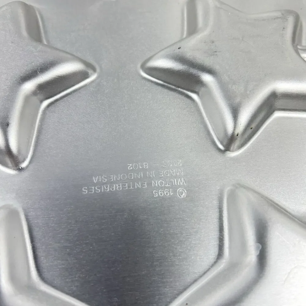 Lot of 4 Vintage Wilton Aluminum Cookie Pops Treat Pans Hearts Stars Blossom